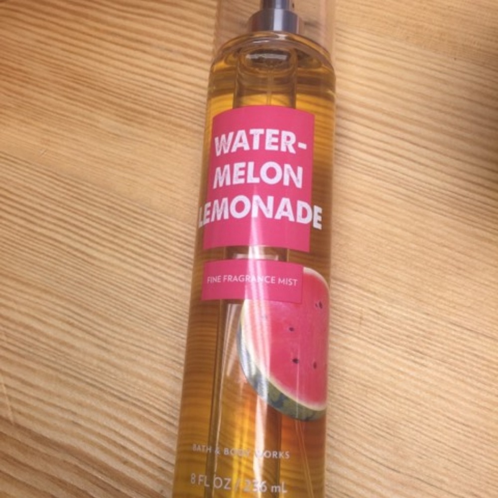 Watermelon Lemonade Spray Bath and Body Works